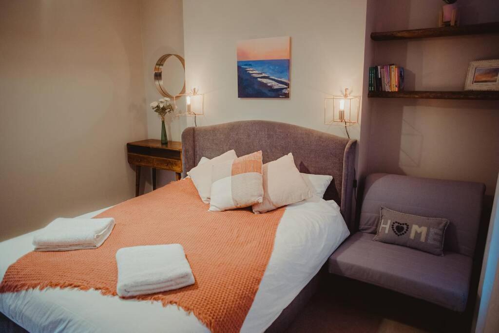 Glide Surf Casa Apartment Cromer Bagian luar foto